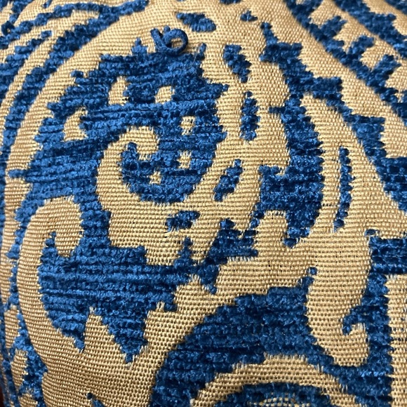 Elegant Blue and Gold Decorative Pillows - Picture 13 of 14